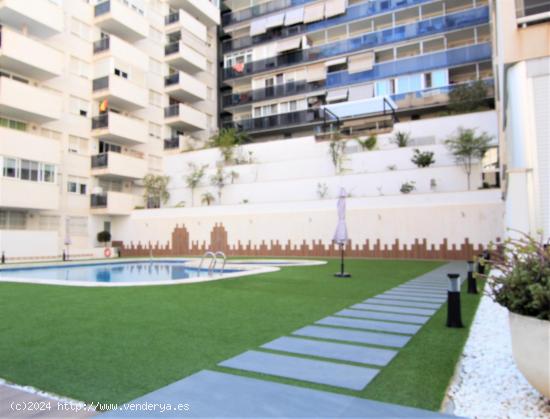  APARTAMENTO EN VENTA DE  2 DORMITORIOS EN LA CALA DE VILLAJOYOSA - ALICANTE 