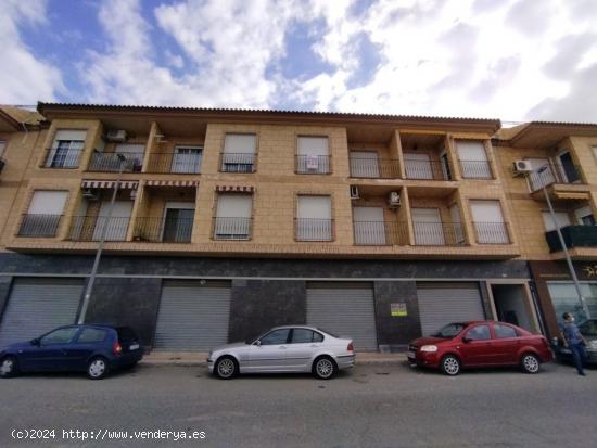 Piso en Catral. Ref.- 23907 - ALICANTE