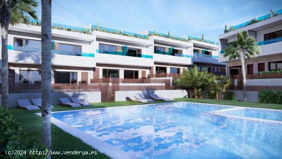 VENTA-OBRA NUEVA-BUNGALOWS-LOS BALCONES-3D-3B-SOLÁRIUM-JARDÍN-PISCINA COMUN.-PRECIO DE 223.000EUR 