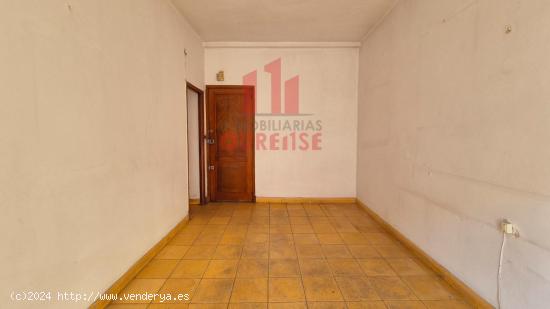 VENTA DE PISO PARA REFORMAR EN O COUTO, A CINCO MINUTOS CAMINADO DEL CENTRO DE OURENSE - ORENSE