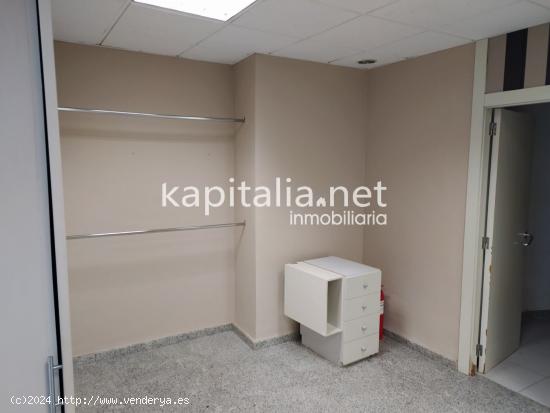 LOCAL COMERCIAL EN BENIGANIM EN ALQUILER - VALENCIA