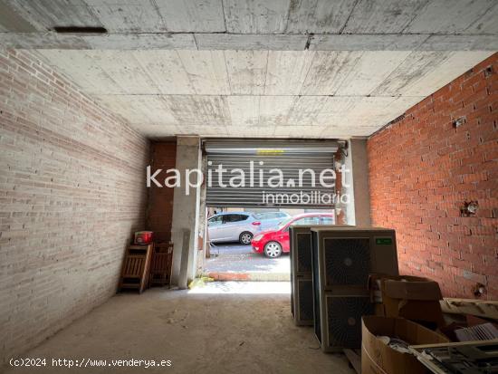 Local comercial en venta en Ontinyent, zona El Llombo - VALENCIA