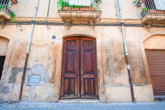 Edificio en venta en el centro de Vilafranca. - BARCELONA