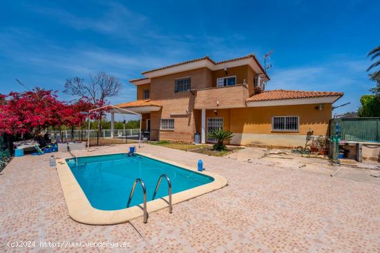  Exclusivo Chalet Esquinero en Monte Alcedo, Ribarroja! - VALENCIA 