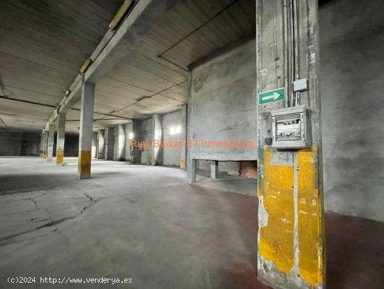 REF 2951 NAVE INDUSTRIAL DE 1000 m2 PUXEIROS ( MOS ) - PONTEVEDRA