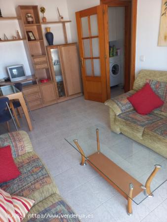 BONITO PISO CENTRICO A LA VENTA EN ADRA - ALMERIA