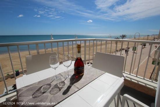 Apartamento en primera línea de playa en Guardamar - ALICANTE