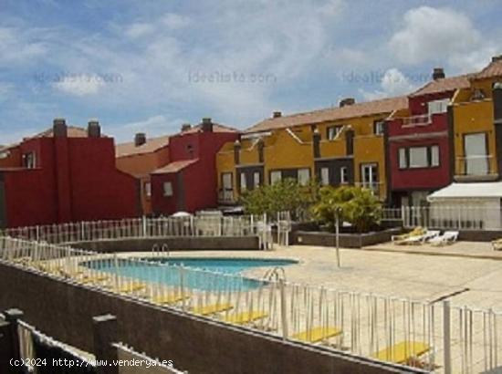 Llano Del Camello Adosado 167 m2 con terrazas y  plaza de garaje cerrada - SANTA CRUZ DE TENERIFE