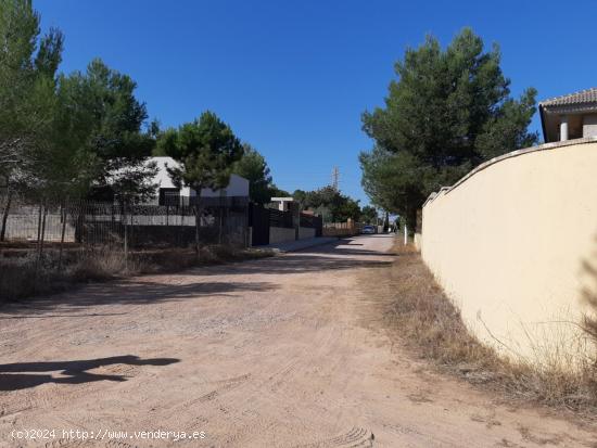 PARCELA URBANA EN URB LA PRESA DE MANISES - VALENCIA