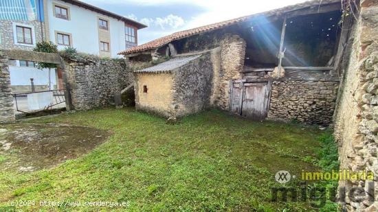 Se vende gran propiedad en Colombres: casa con corralada, cuadra y terreno - ASTURIAS