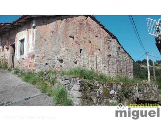 Se vende casa de piedra para rehabilitar  con jardín en Cades - CANTABRIA