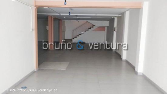 EN VENTA LOCAL COMERCIAL DE 170 M2 EN EL VENDRELL - TARRAGONA