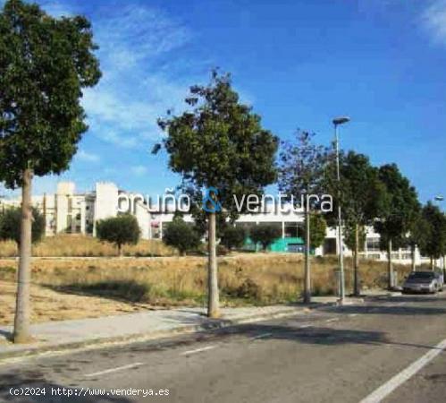  EN VENTA TERRENO URBANO EN EL VENDRELL - TARRAGONA 