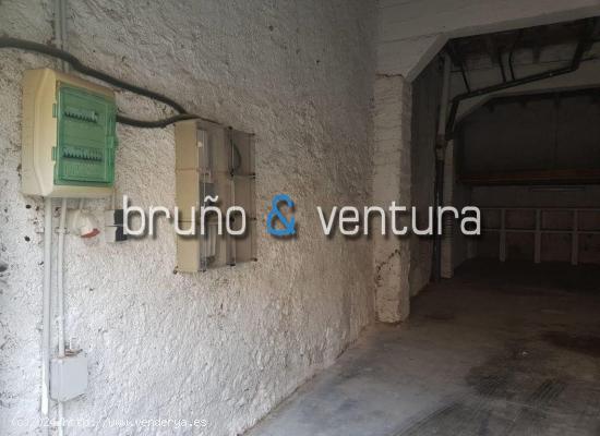 En venta local comercial en El Vendrell - TARRAGONA