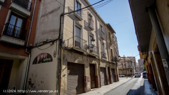 Dos edificios singulares ideal para rehabilitación o edificación - ALICANTE