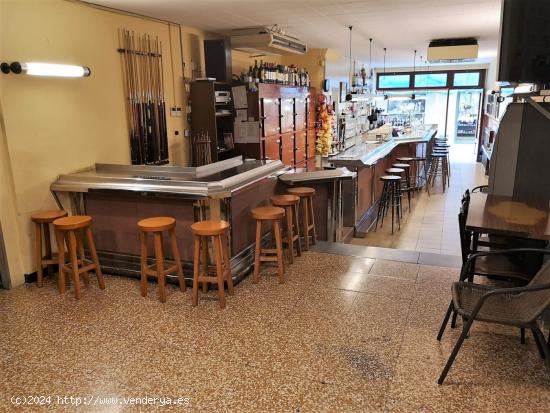 ALQUILER LOCAL COMERCIAL EN IGUALADA ZONA CENTRO - BARCELONA