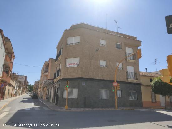 CASA CON EXCELENTES ACABADOS - ALBACETE