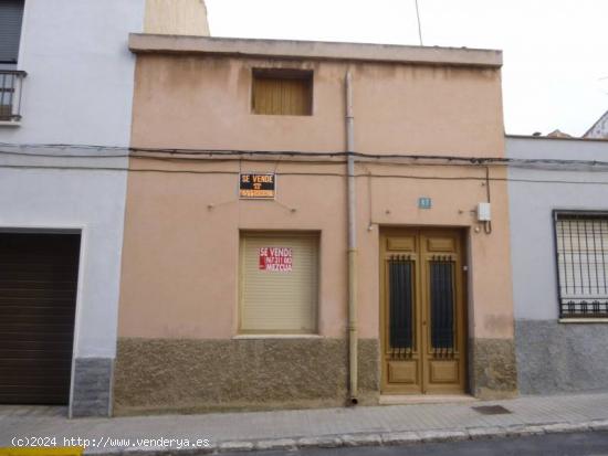  CASA EN DOS ALTURAS PARA CONSTRUIR SU VIVIENDA UNIFAMILIAR - ALBACETE 