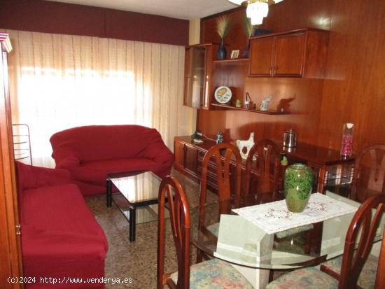 VIVIENDA CON 4 DORMITORIOS - ALBACETE