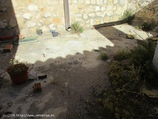  CASA EN EL CASCO HISTÓRICO - ALBACETE 