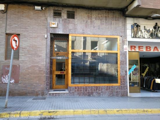  LOCAL COMERCIAL MUY CENTRICO CON ACCESO A DOS CALLES - ALBACETE 