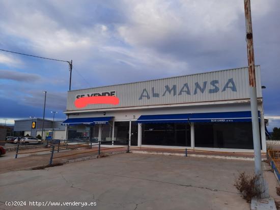 Se Vende en Almansa - ALBACETE