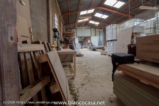 Nave en Bértoa - A CORUÑA