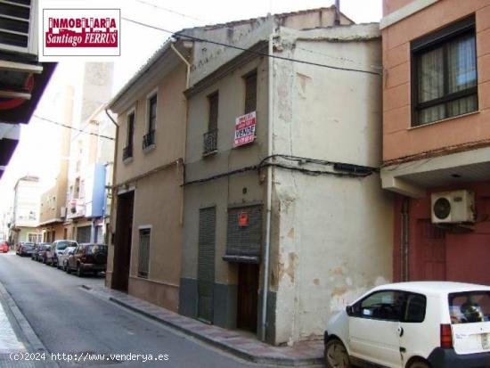  VENTA DE CASA  EN BENIFAIO - VALENCIA 