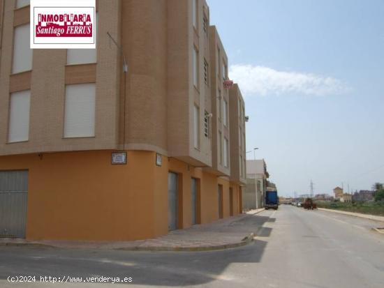 ALQUILER DE LOCAL COMERCIAL EN ALMUSSAFES. - VALENCIA