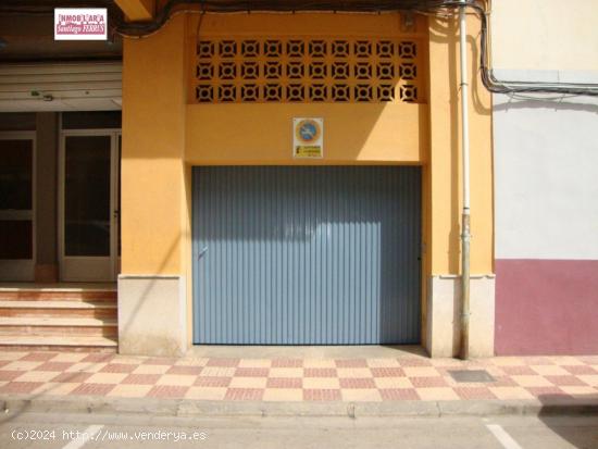 VENTA DE PLAZA DE GARAJE CENTRICA EN ALMUSSAFES - VALENCIA