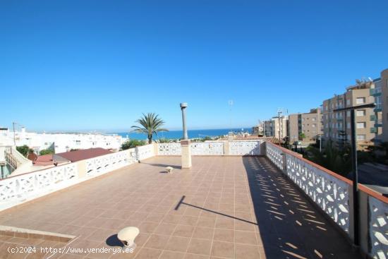 Villa en Lomas Del Mar Colonia Sueca, Playa de la mata 400 m, 5 dormitorios, terraza y jardin. - ALI