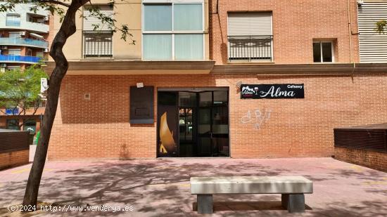 SE ALQUILA BAR EN BUENA ZONA DE ALAQUAS - VALENCIA