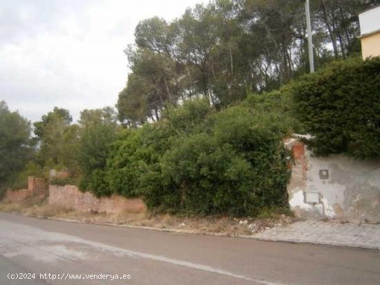 SOLAR EN VENDA A VALLIRANA - BARCELONA