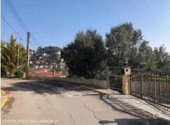 SOLAR EN VENDA A CORBERA DE LLOBREGAT - BARCELONA