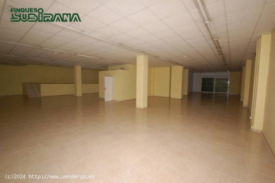  LOCAL COMERCIAL EN VENDA A IGUALADA - ZONA POBLE SEC/SET CAMINS - BARCELONA 