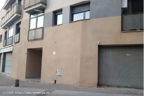 LOCAL COMERCIAL EN VENDA A VILANOVA DEL CAMÍ, PROVÍNCIA DE BARCELONA - BARCELONA