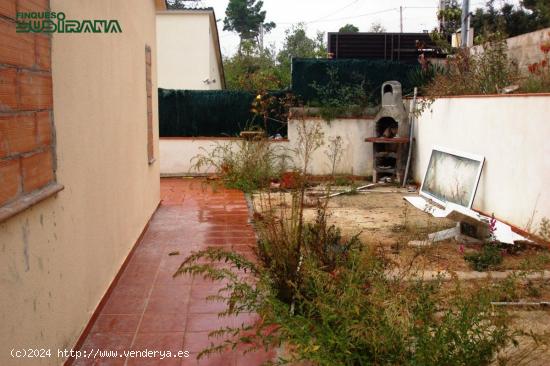 CASA en VENDA a LA TORRE DE CLARAMUNT - Zona Pinedas Armengol - BARCELONA