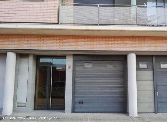 LOCAL COMERCIAL EN VENDA A IGUALADA - BARCELONA