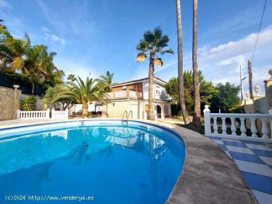 CHALET EN VENTA EN CABO HUERTAS - ALICANTE