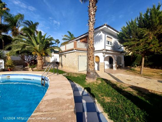 CHALET EN VENTA EN CABO HUERTAS - ALICANTE