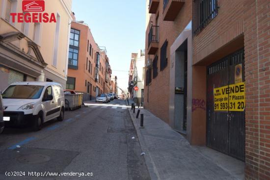 TEGEISA VENDE  7 PLAZAS DE GARAJE  EN BERRUGUETE TETUAN. - MADRID