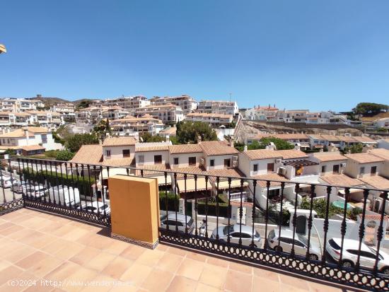 Alquiler de temporada con terraza ático - MALAGA