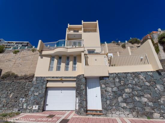 Se vende Chalet Independiente con excelentes vistas próximo a Paseo de Chil - LAS PALMAS