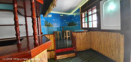 Local comercial destinado a Bar/cafeteria - CANTABRIA