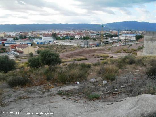 SOLAR URBANO EN CABEZO VERDE - MURCIA