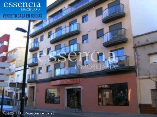 Local comercial en Gandia, Avenida del Raval, 653 m2 - VALENCIA