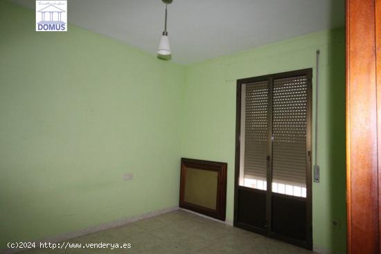 Se Vende en Puebla de la Calzada - BADAJOZ