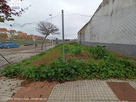  Terreno en la zona de la corchera en Mérida - BADAJOZ 