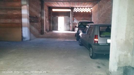 Se vende local en zona alta de 200m2 - LEON