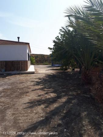 Se Vende en Olula del Rio - ALMERIA